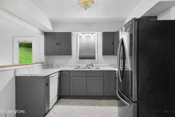 $141,200 | 1351 Bethlehem Road, La Follette, TN 37766