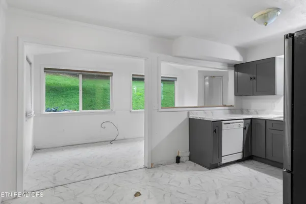 $141,200 | 1351 Bethlehem Road, La Follette, TN 37766