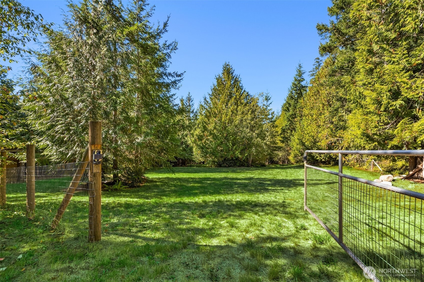 1198 Northeast Raspberry Ridge Lane Poulsbo, WA 98370 - Photo 37 of 40 Gallery Image 37