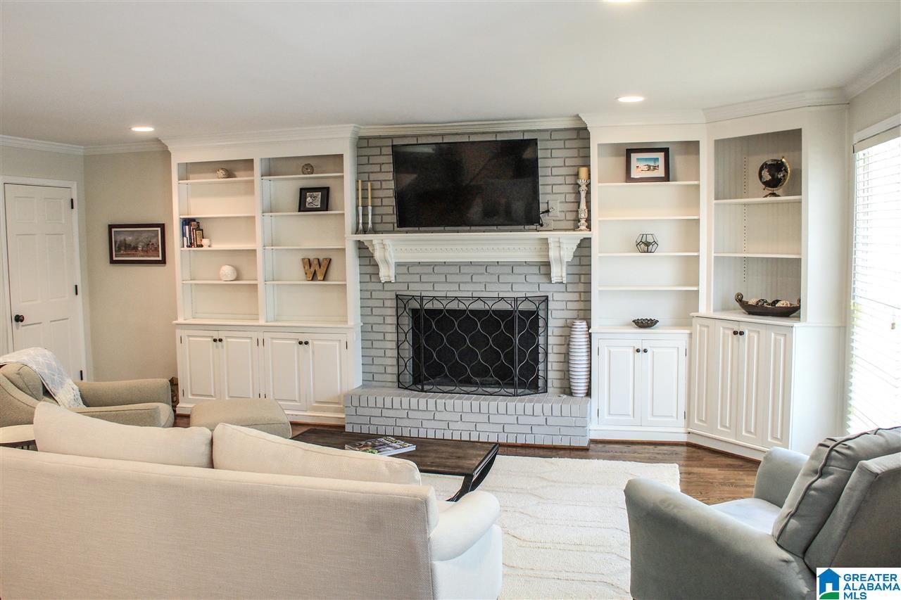 1932 Crossvine Road Hoover, AL 35244 - Photo 9 of 30