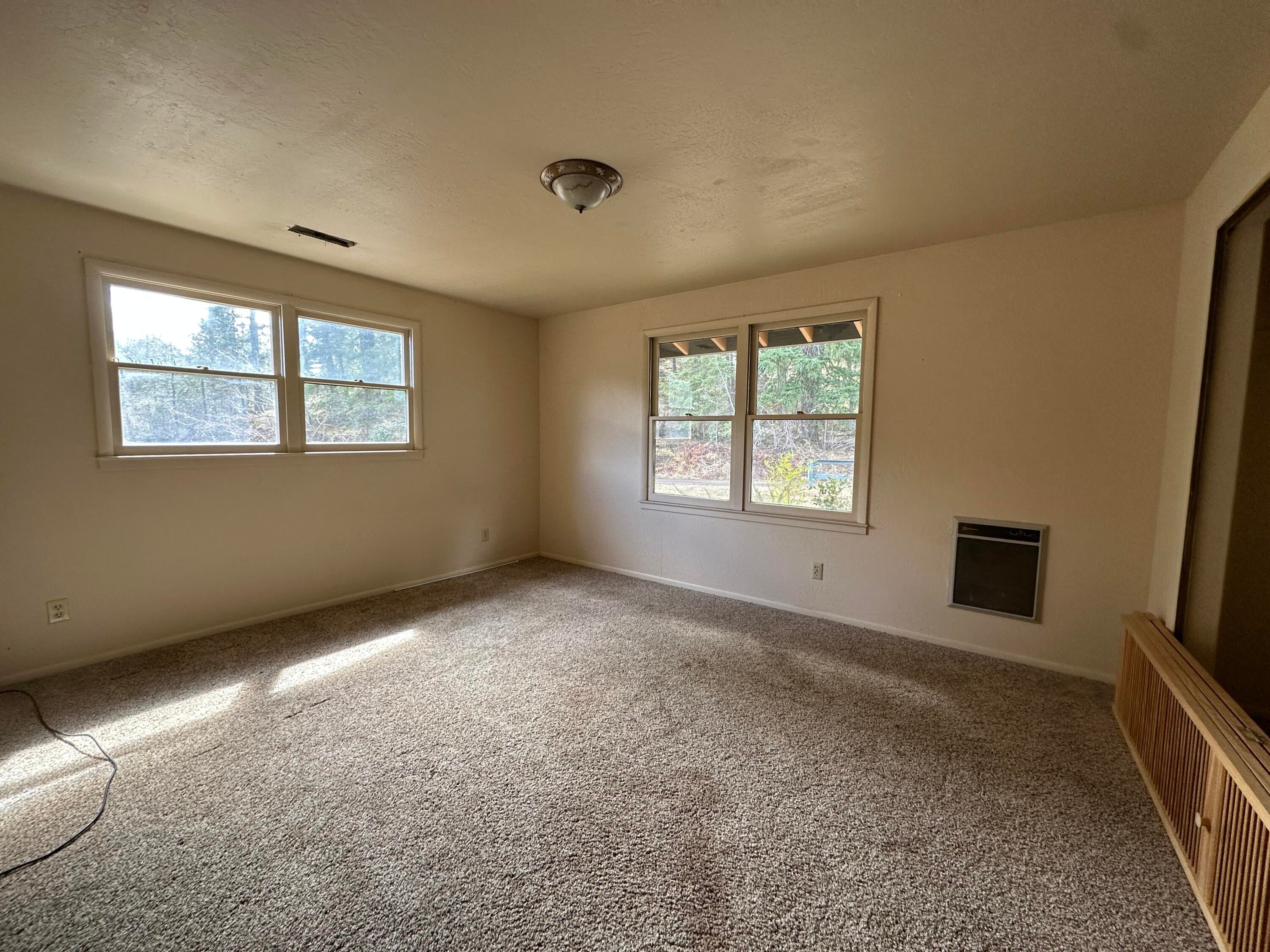 7185 Crowfoot Road Trail, OR 97541 - Photo 21 of 42 IMG_4642