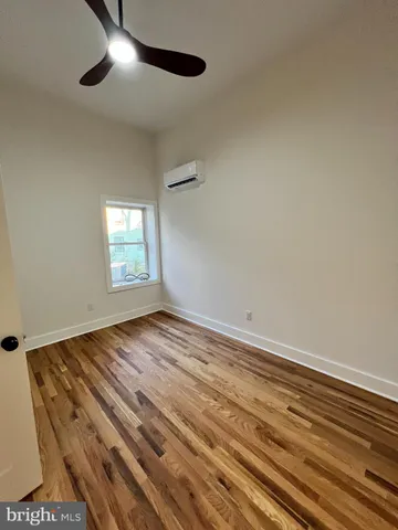 $1,500 | 106 East Broad Street, Unit 2, Burlington, NJ 08016