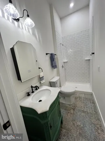 $1,500 | 106 East Broad Street, Unit 2, Burlington, NJ 08016