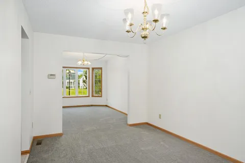 $520,000 | 676 Falcon Ridge Road, Woodbury, MN 55125