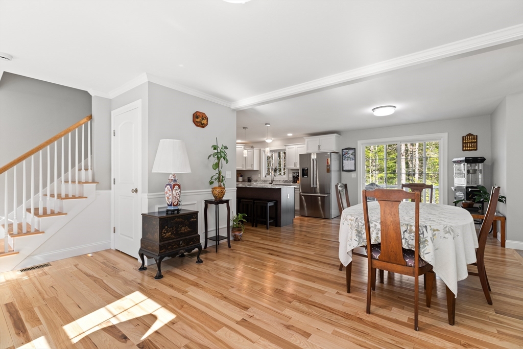 526 Hubbardston Road Templeton, MA 01468 - Photo 12 of 32