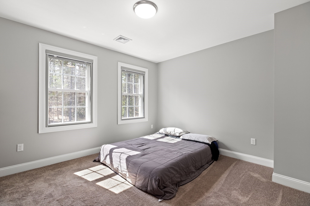 526 Hubbardston Road Templeton, MA 01468 - Photo 22 of 32