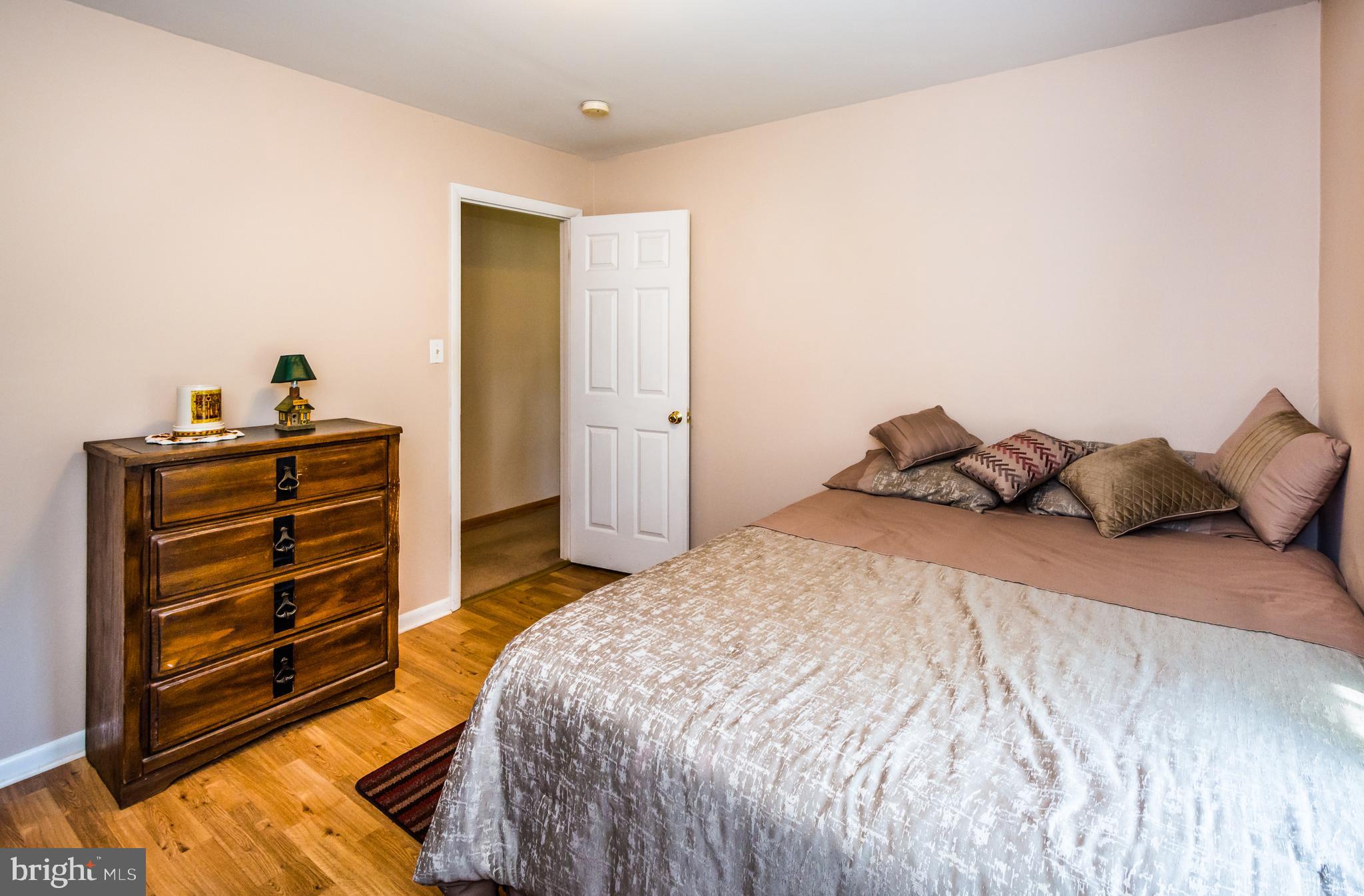 809 Mason Road Stevensville, MD 21666 - Photo 18 of 49 Bedroom 3 (view 2)