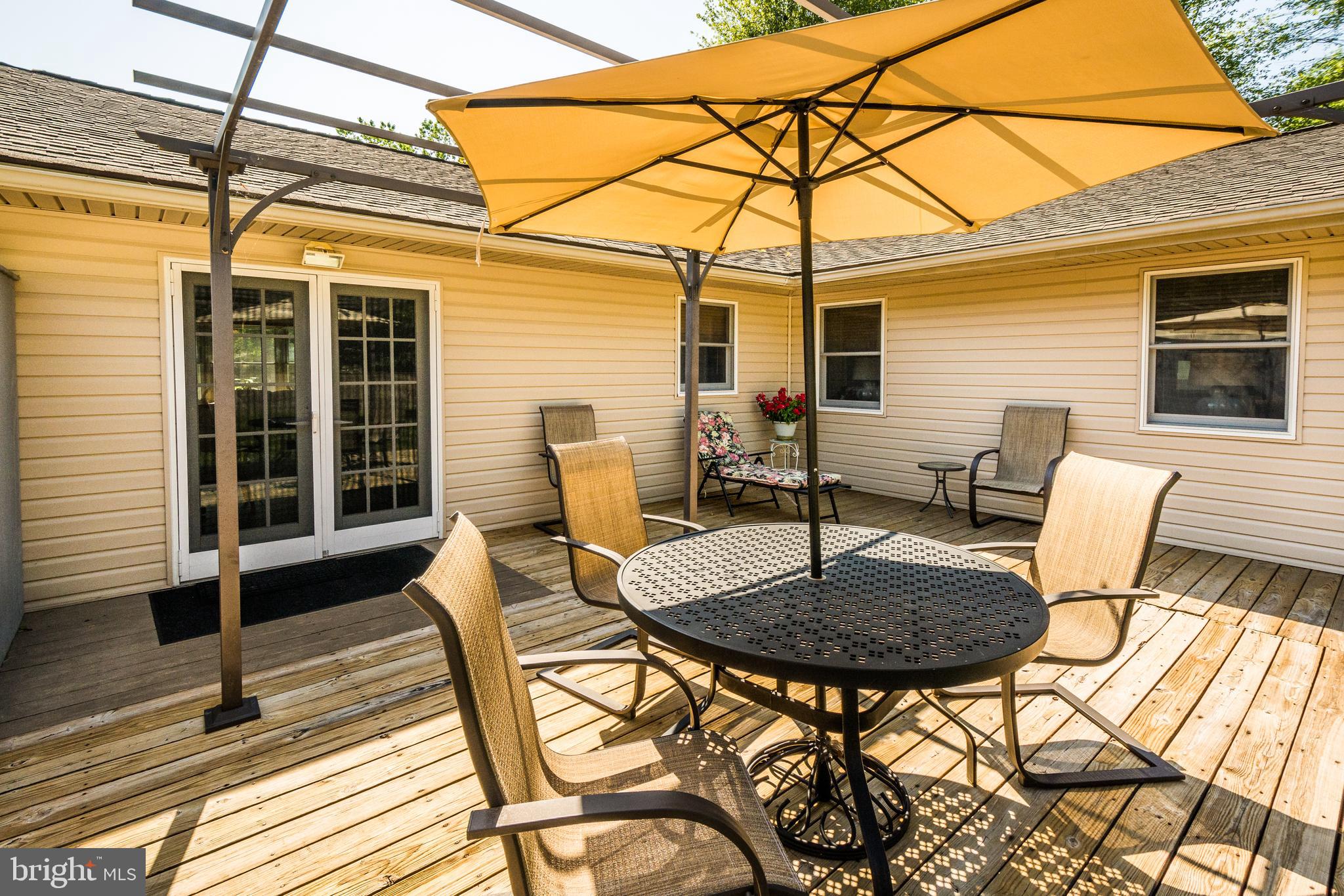 809 Mason Road Stevensville, MD 21666 - Photo 37 of 49 Deck off Dining Room (view 2)