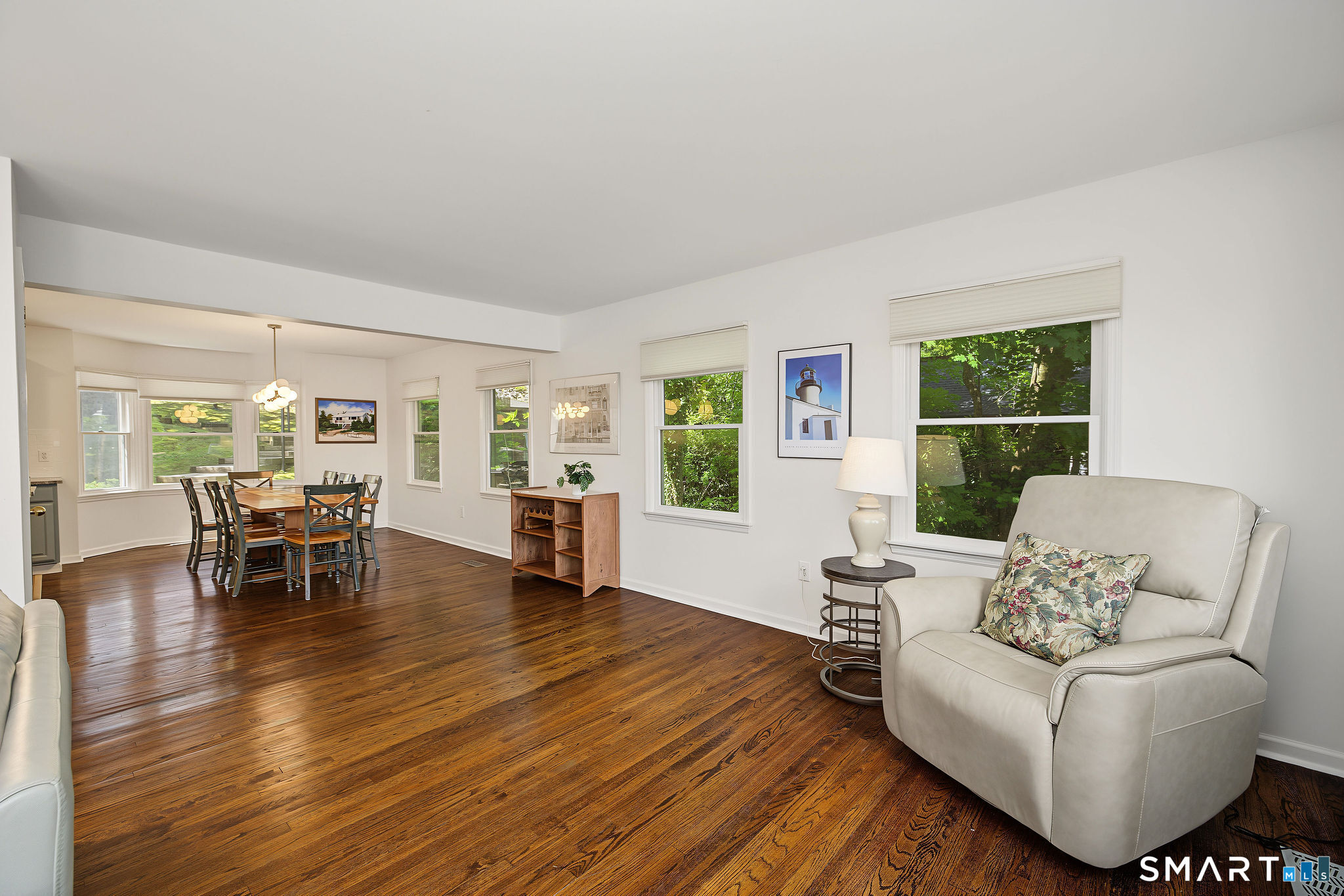 14 Shore Road Danbury, CT 06811 - Photo 12 of 39 Gallery Image 12