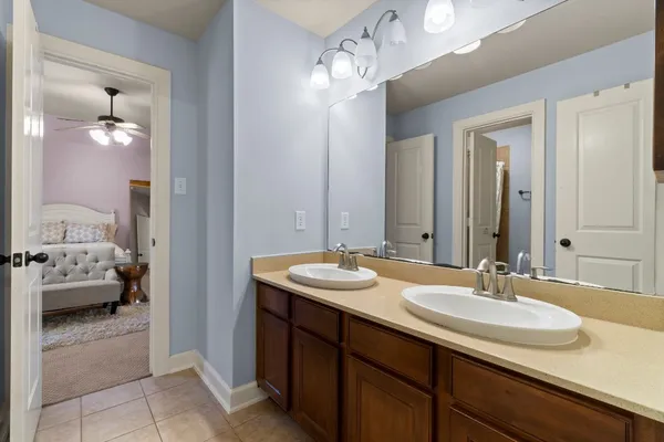 $790,000 | 27 North Arrow Canyon Circle, Spring, TX 77389