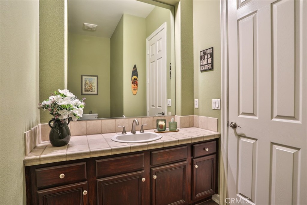 12619 Rustic Oak Court Rancho Cucamonga, CA 91739 - Photo 19 of 75 Powder Room