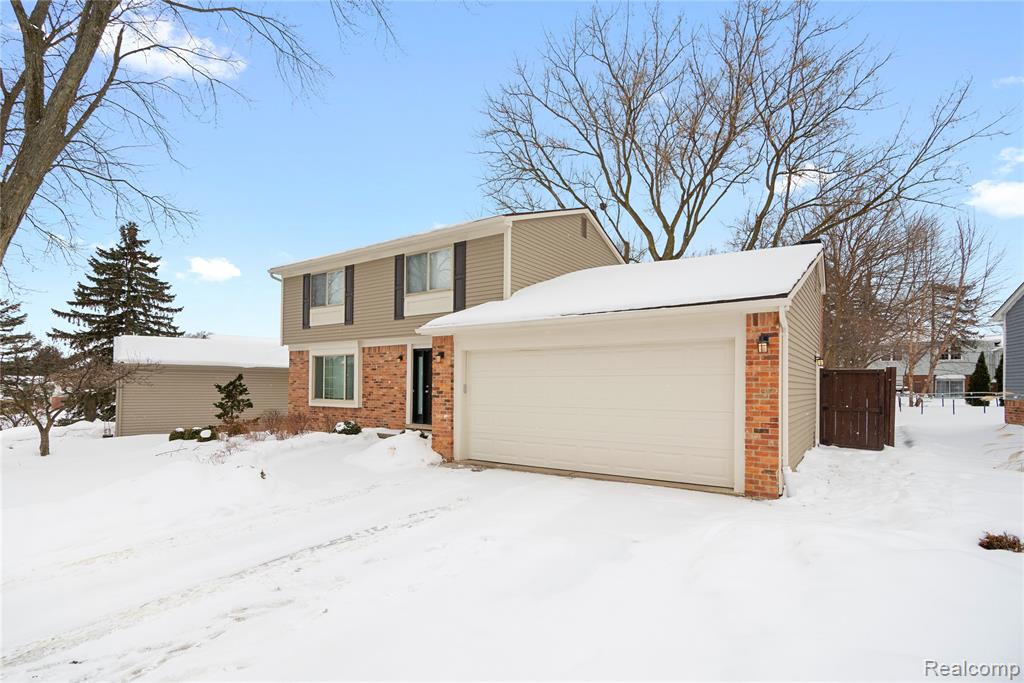 1659 Dennett Lane Rochester Hills, MI 48307 - Photo 2 of 49