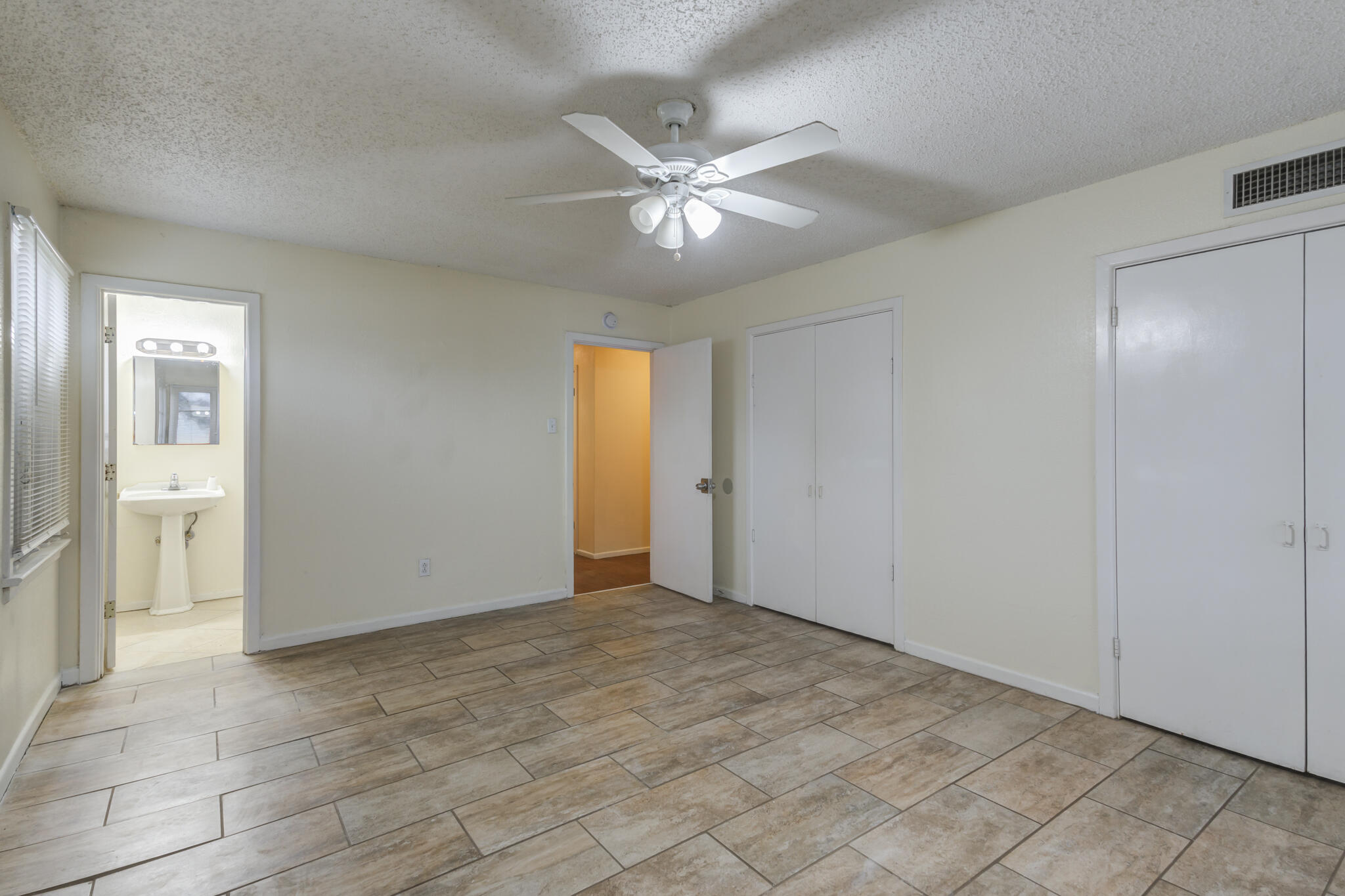 3608 27th Street Lubbock, TX 79410 - Photo 28 of 35 DSC07576_7_8