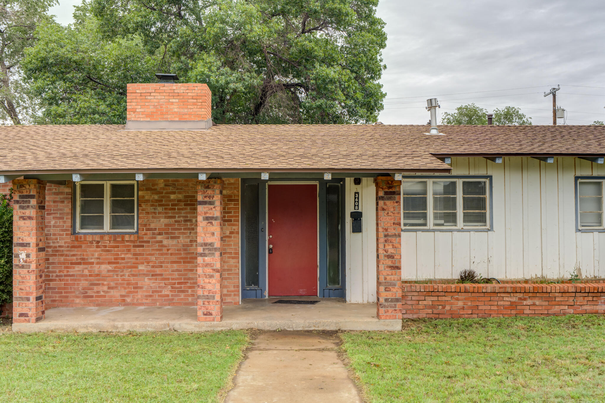 3608 27th Street Lubbock, TX 79410 - Photo 3 of 35 DSC00008_09_10