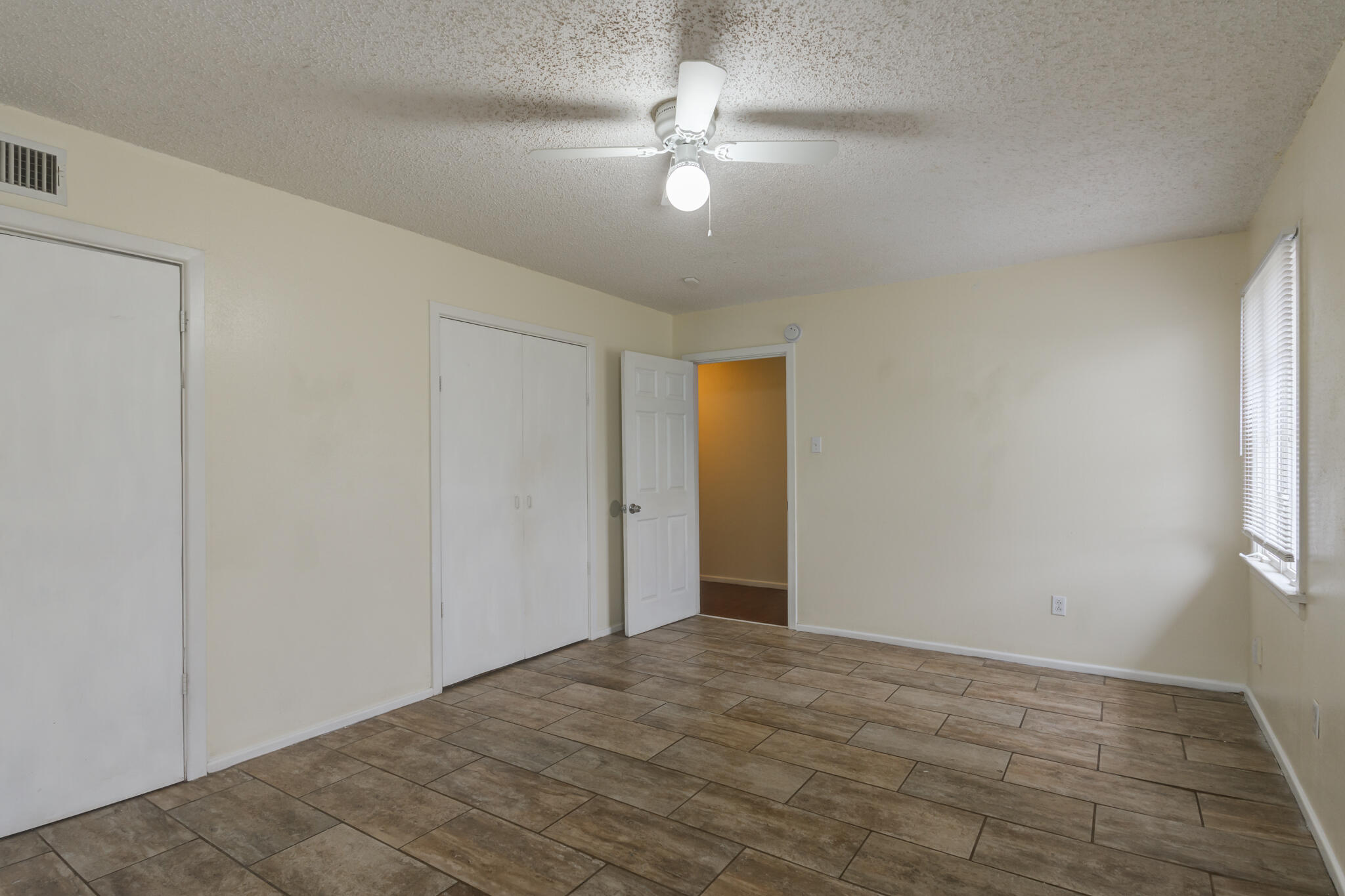 3608 27th Street Lubbock, TX 79410 - Photo 32 of 35 DSC07588_89_90