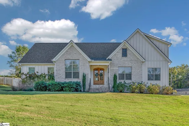 $850,000 | 743 Brookdale Drive, Greer, SC 29651