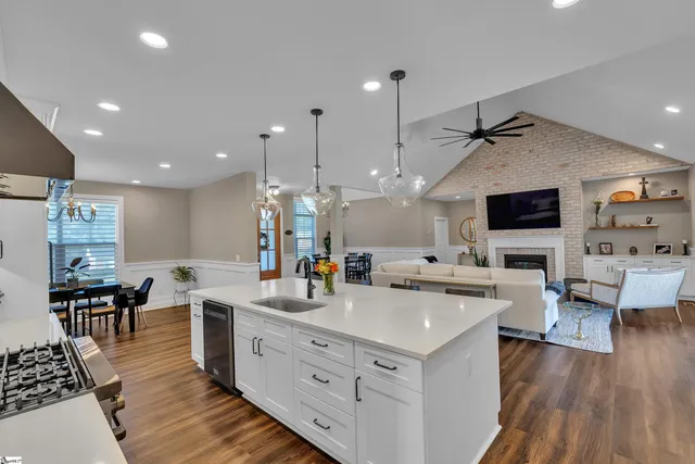 $850,000 | 743 Brookdale Drive, Greer, SC 29651