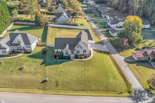 $850,000 | 743 Brookdale Drive, Greer, SC 29651