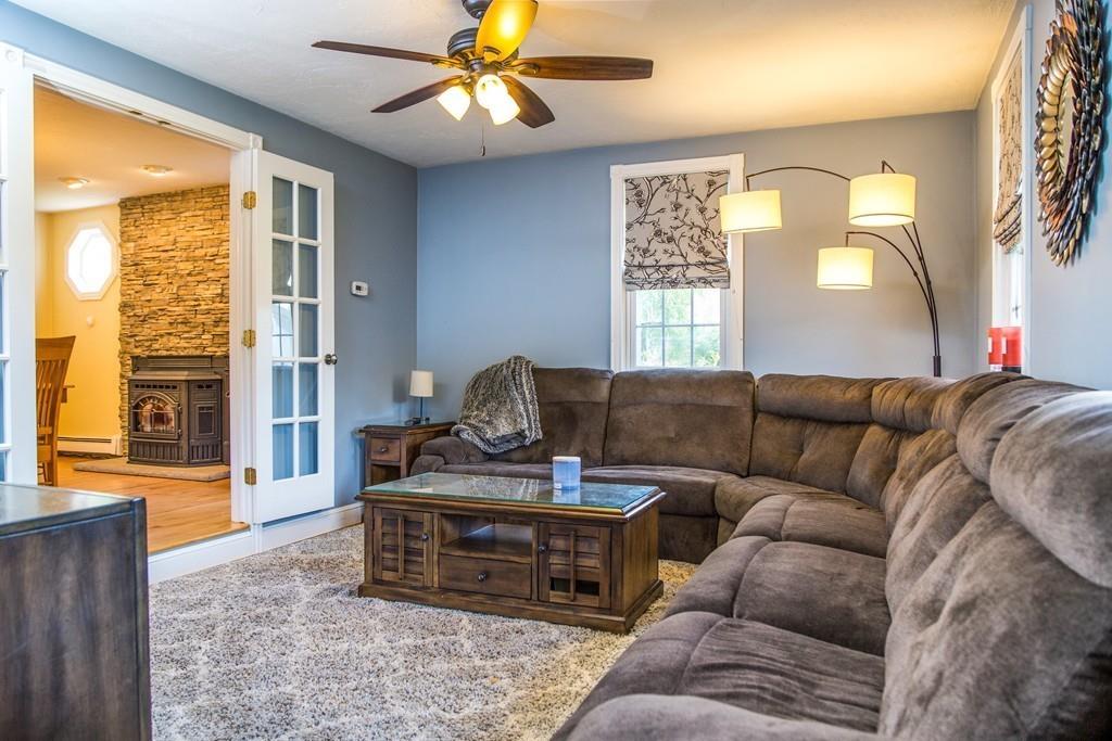 38 Thomas Road Berkley, MA 02779 - Photo 3 of 34 Gallery Image 3