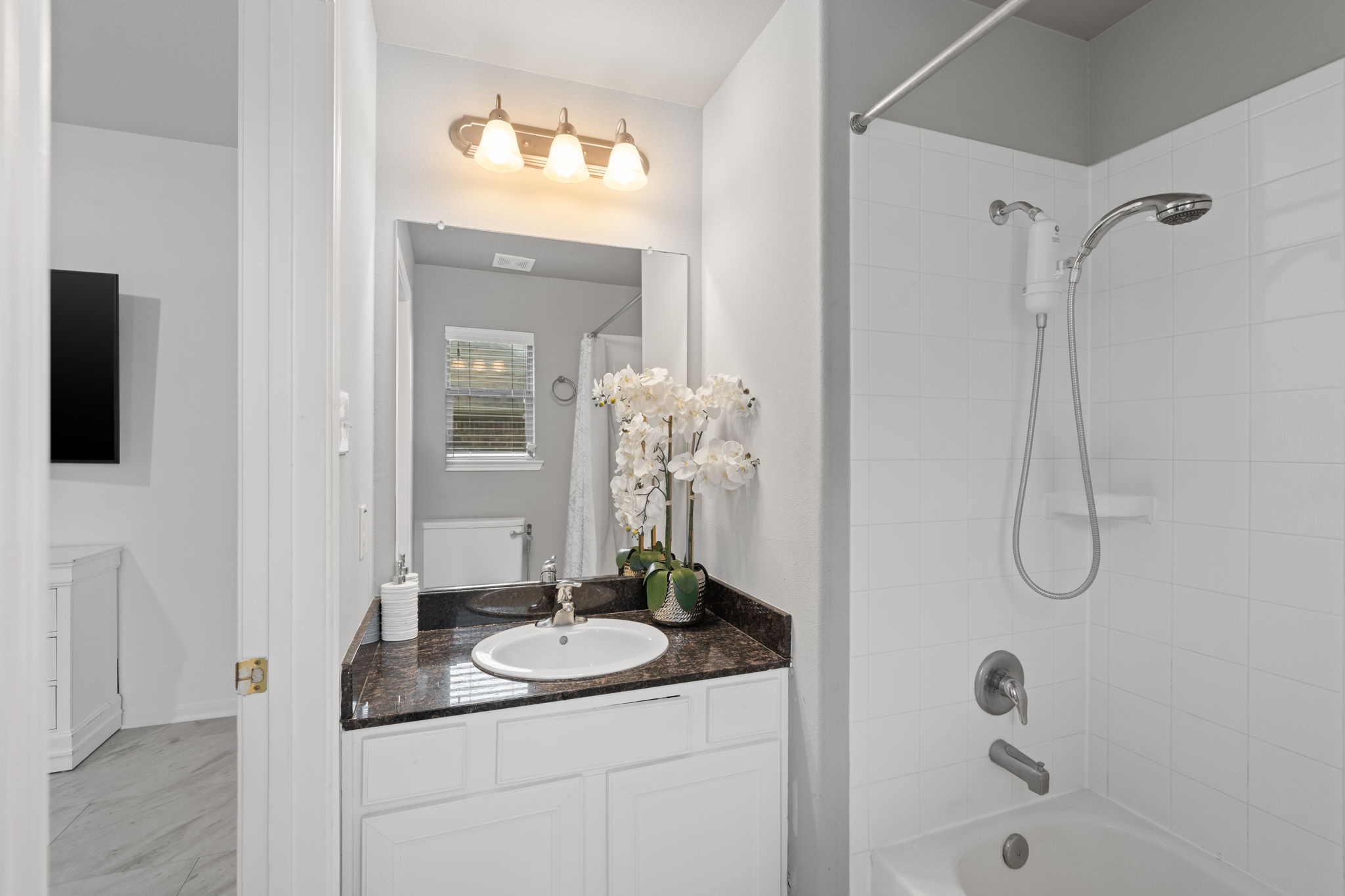 20410 Trumbull Ridge Cypress, TX 77433 - Photo 44 of 50 en suite bathroom