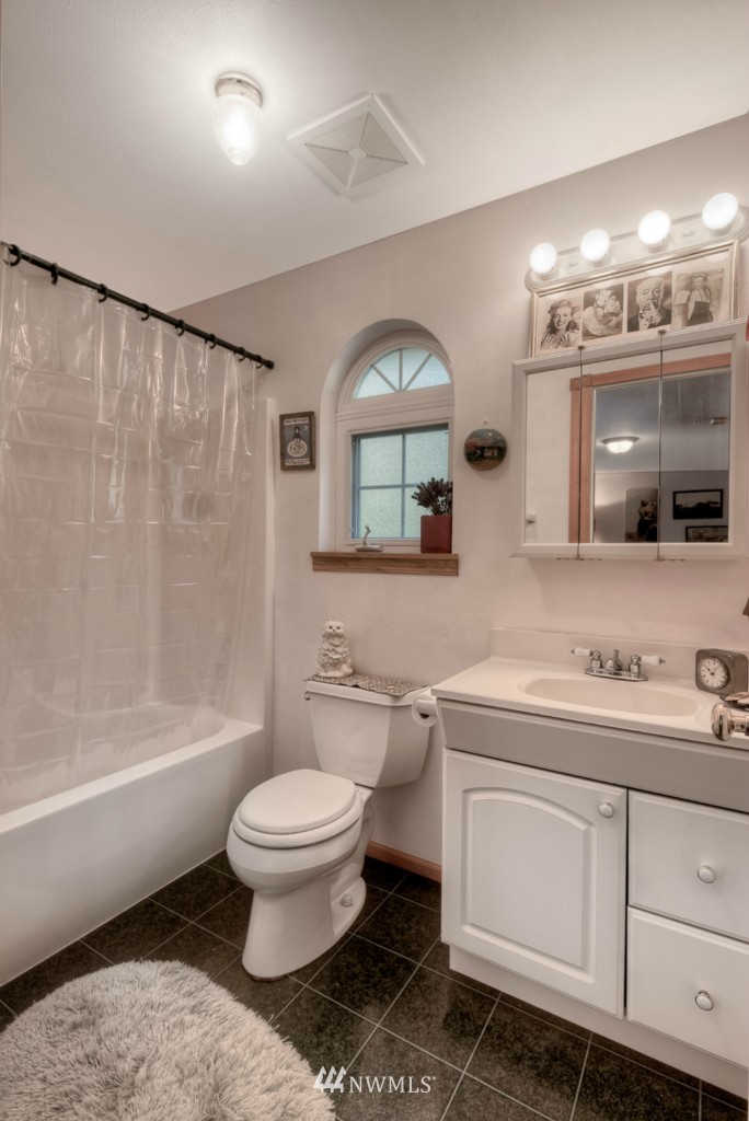 370 East Haskell Hill Road Shelton, WA 98584 - Photo 15 of 25 Gallery Image 15
