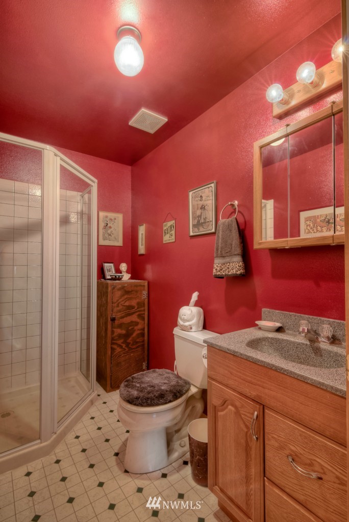 370 East Haskell Hill Road Shelton, WA 98584 - Photo 10 of 25 Gallery Image 10