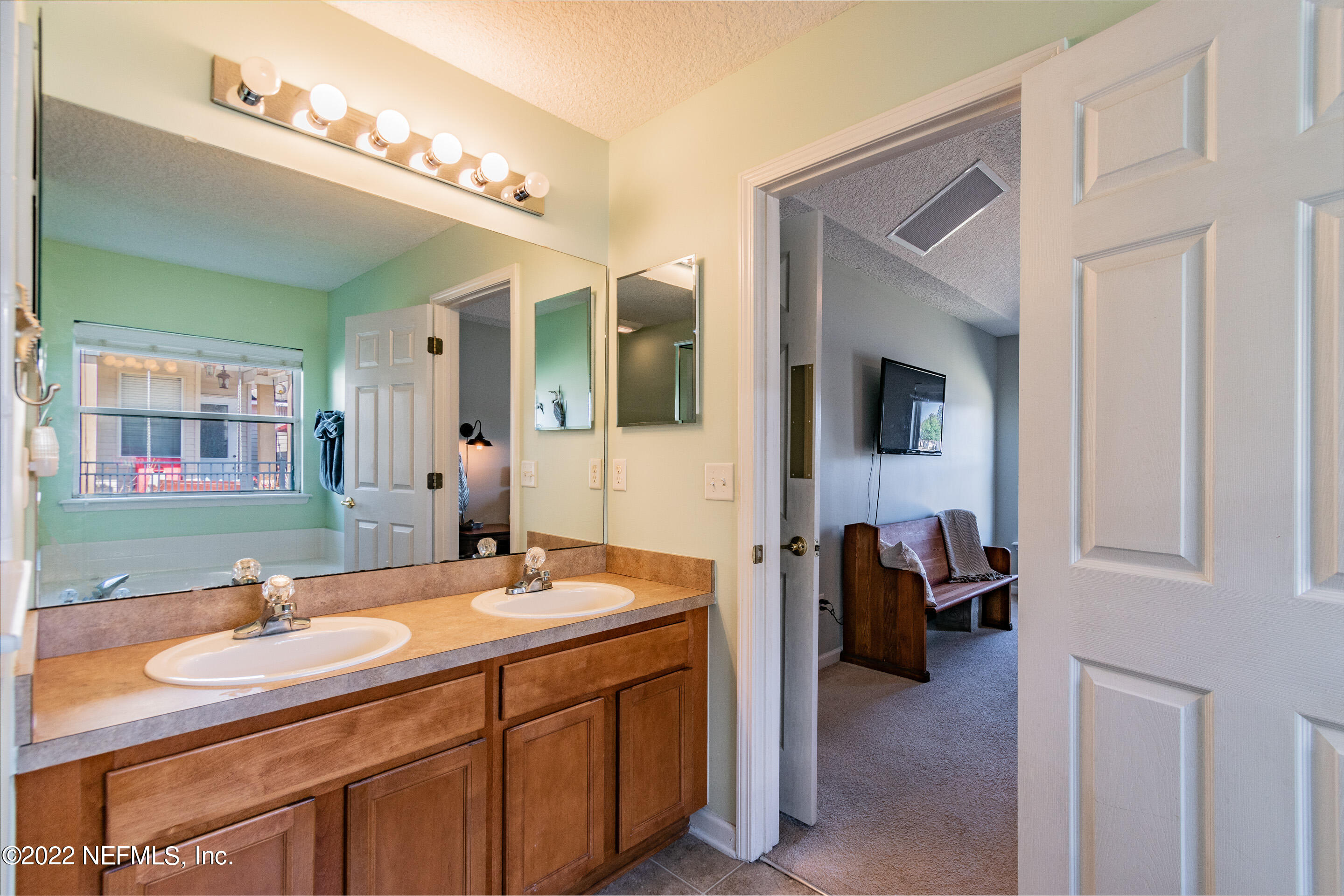 384 Whisper Ridge Drive St. Augustine, FL 32092 - Photo 37 of 62 Master Bath5