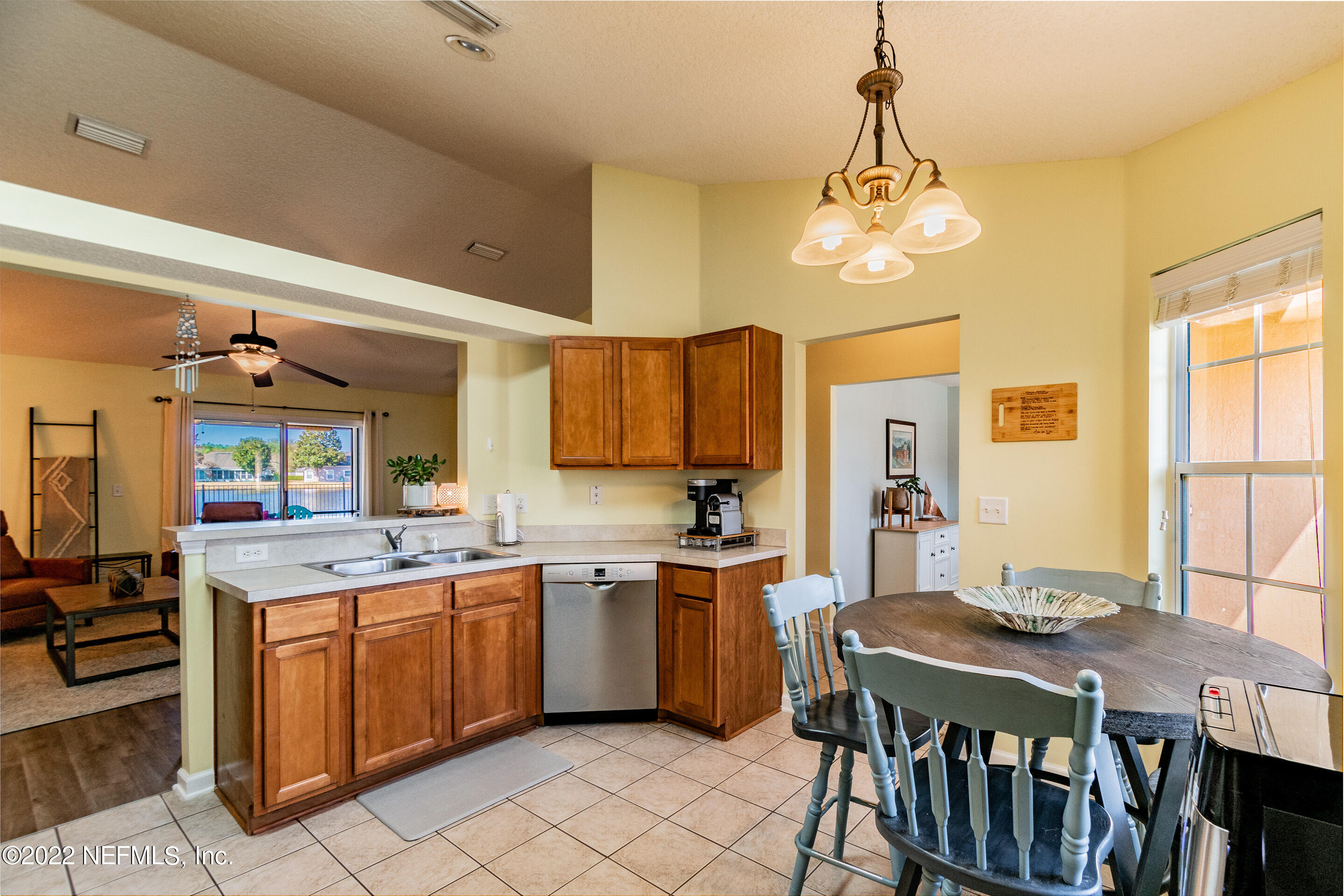 384 Whisper Ridge Drive St. Augustine, FL 32092 - Photo 9 of 62 Kitchen