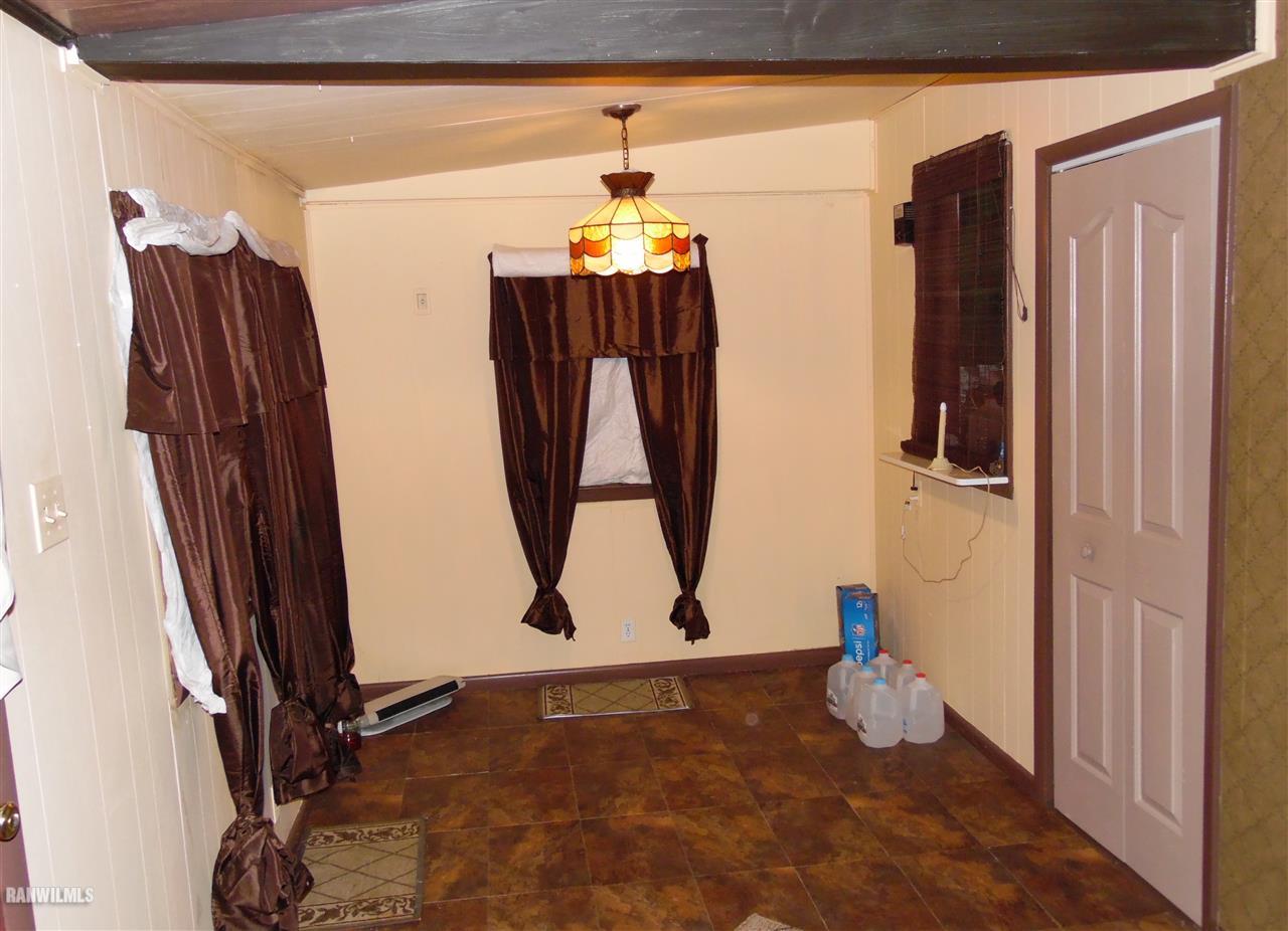 1895 West Hanover Road Hanover, IL 61041 - Photo 9 of 23 Gallery Image 9