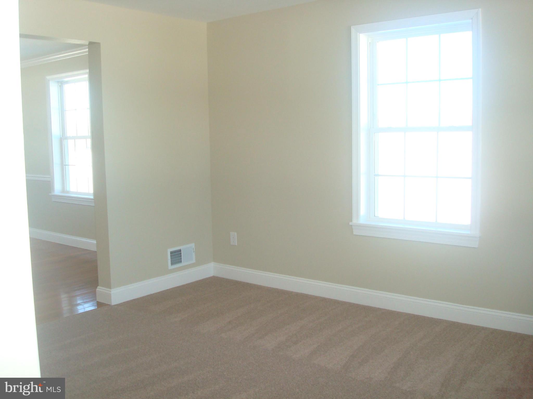 1648 Castleton Road Darlington, MD 21034 - Photo 3 of 24 Living Room