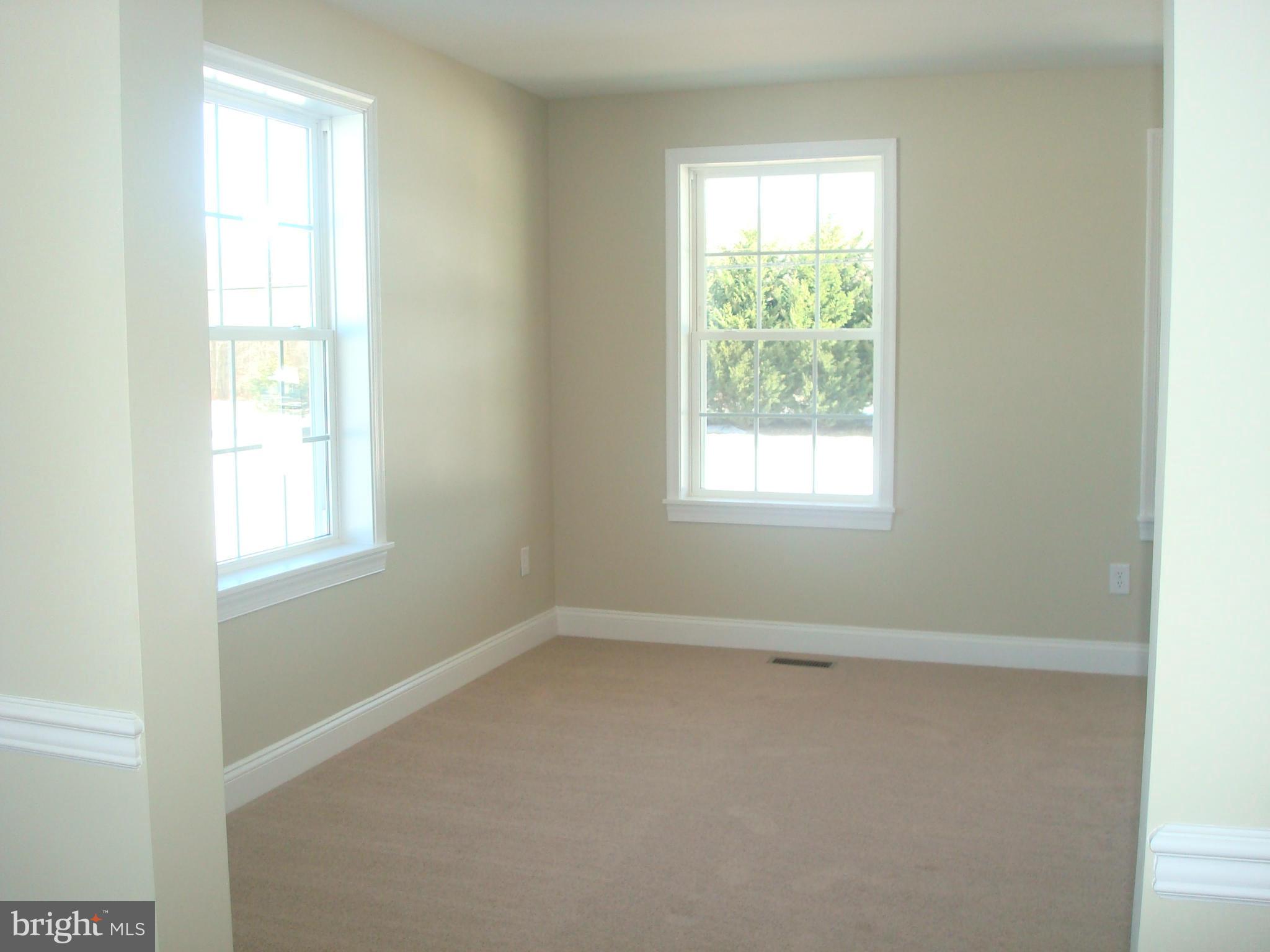 1648 Castleton Road Darlington, MD 21034 - Photo 4 of 24 Living Room
