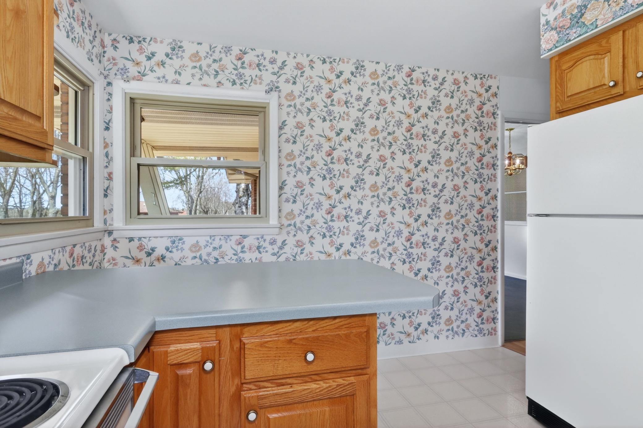 306 Ridgewood Drive Cloquet, MN 55720 - Photo 16 of 58