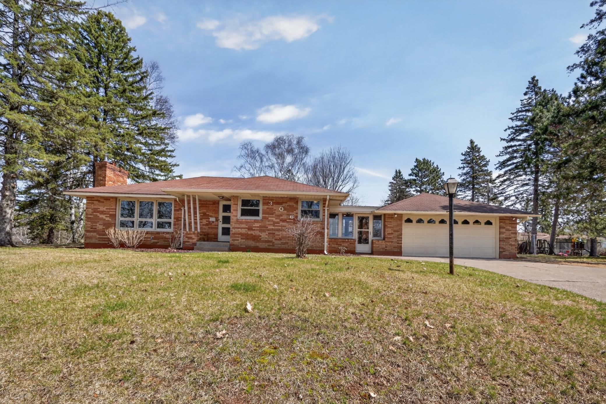 306 Ridgewood Drive Cloquet, MN 55720 - Photo 2 of 58