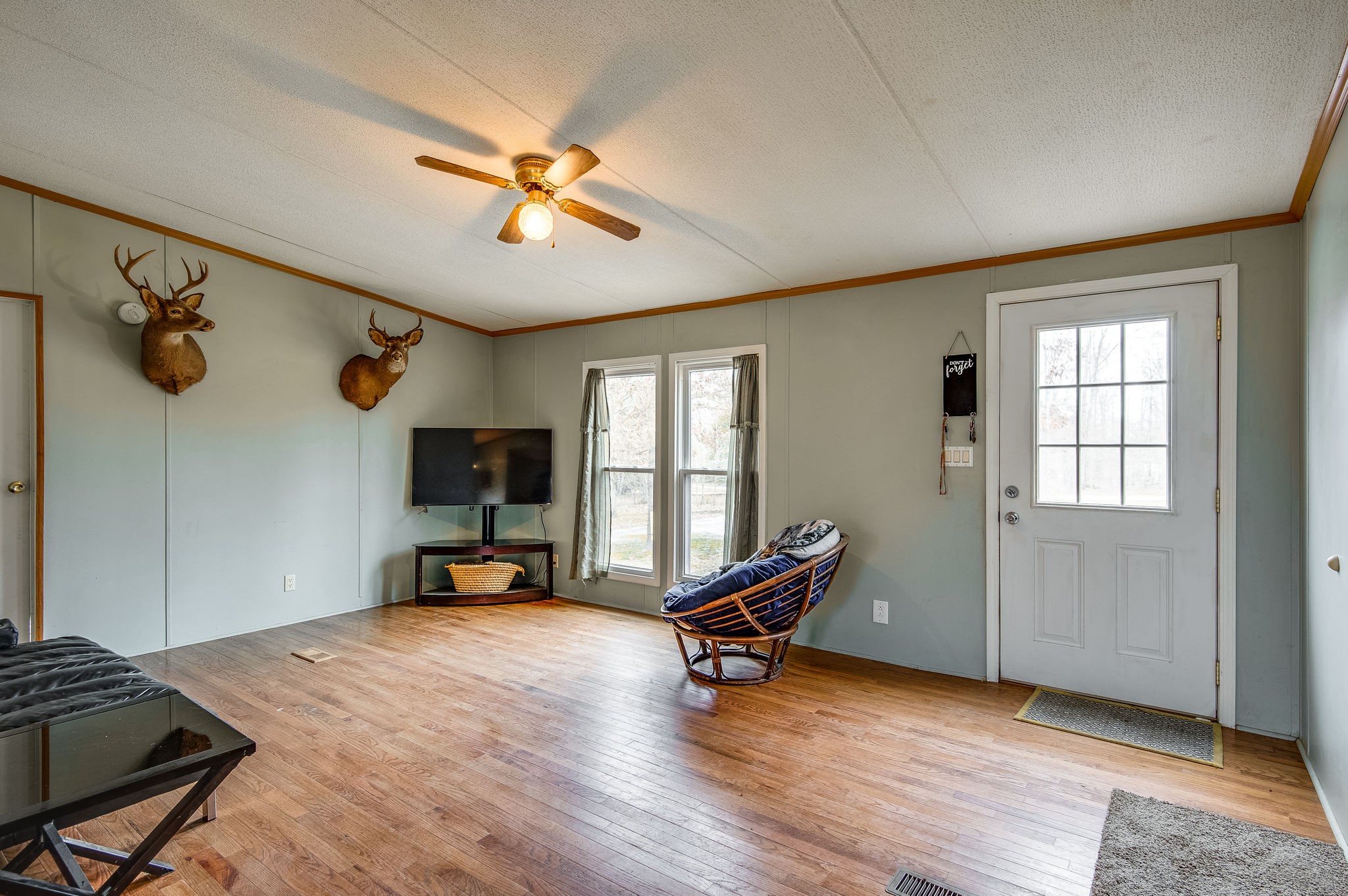 9797 Pinewood Lake Road Nunnelly, TN 37137 - Photo 6 of 46 Gallery Image 6