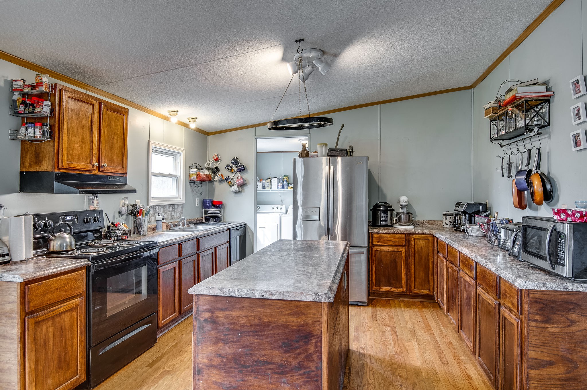 9797 Pinewood Lake Road Nunnelly, TN 37137 - Photo 10 of 46 Gallery Image 10