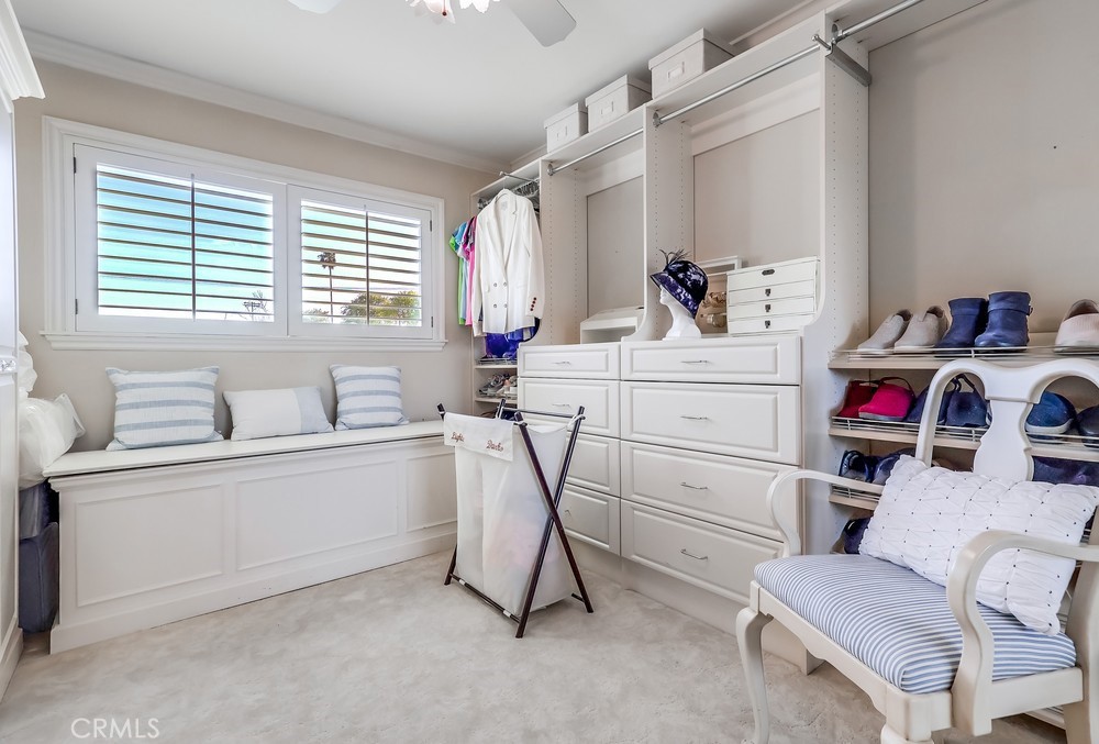 835 Statler Street San Pedro, CA 90731 - Photo 26 of 35 a utility room with cabinets dryer and washer