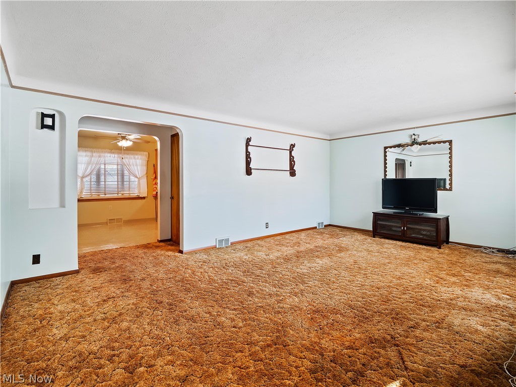 3311 Stoney Ridge Road Avon, OH 44011 - Photo 2 of 32 Gallery Image 2