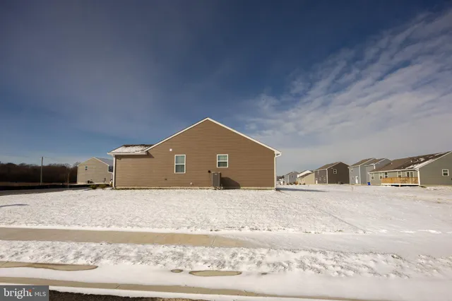 $355,000 | 199 Pond View Lane, Seaford, DE 19973