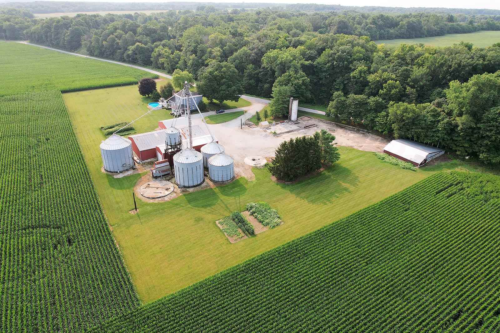 2998 East Durnbaugh Road Lagro, IN 46941 - Photo 11 of 33