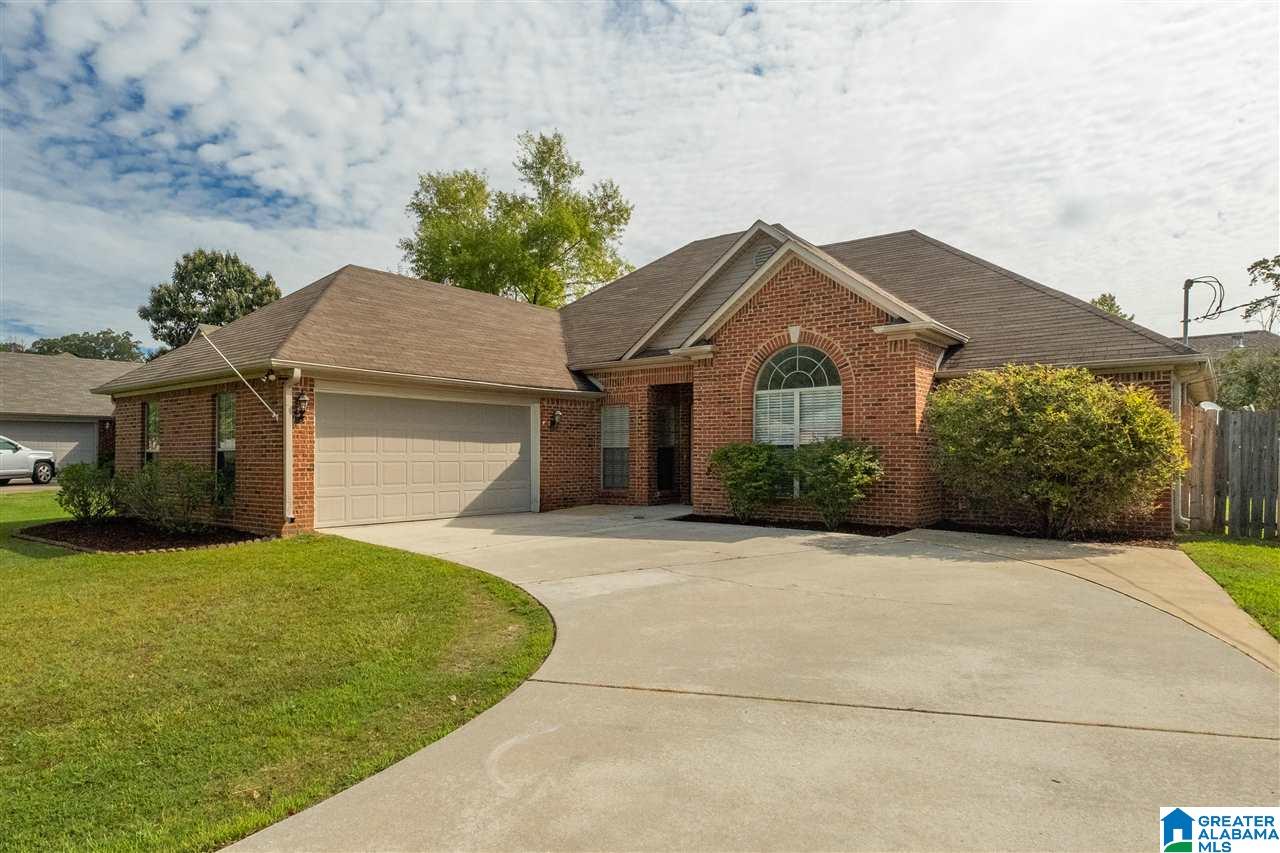 5474 Virginia Trace Bessemer, AL 35022 - Photo 2 of 18