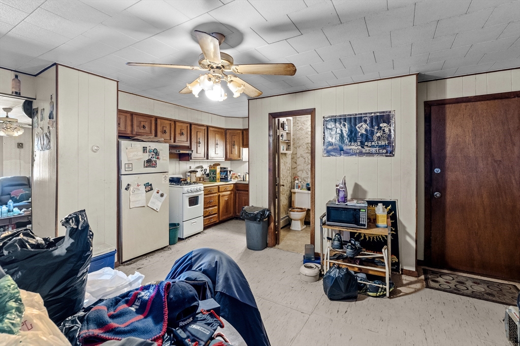 105 Park Street Fall River, MA 02721 - Photo 35 of 42 Gallery Image 35