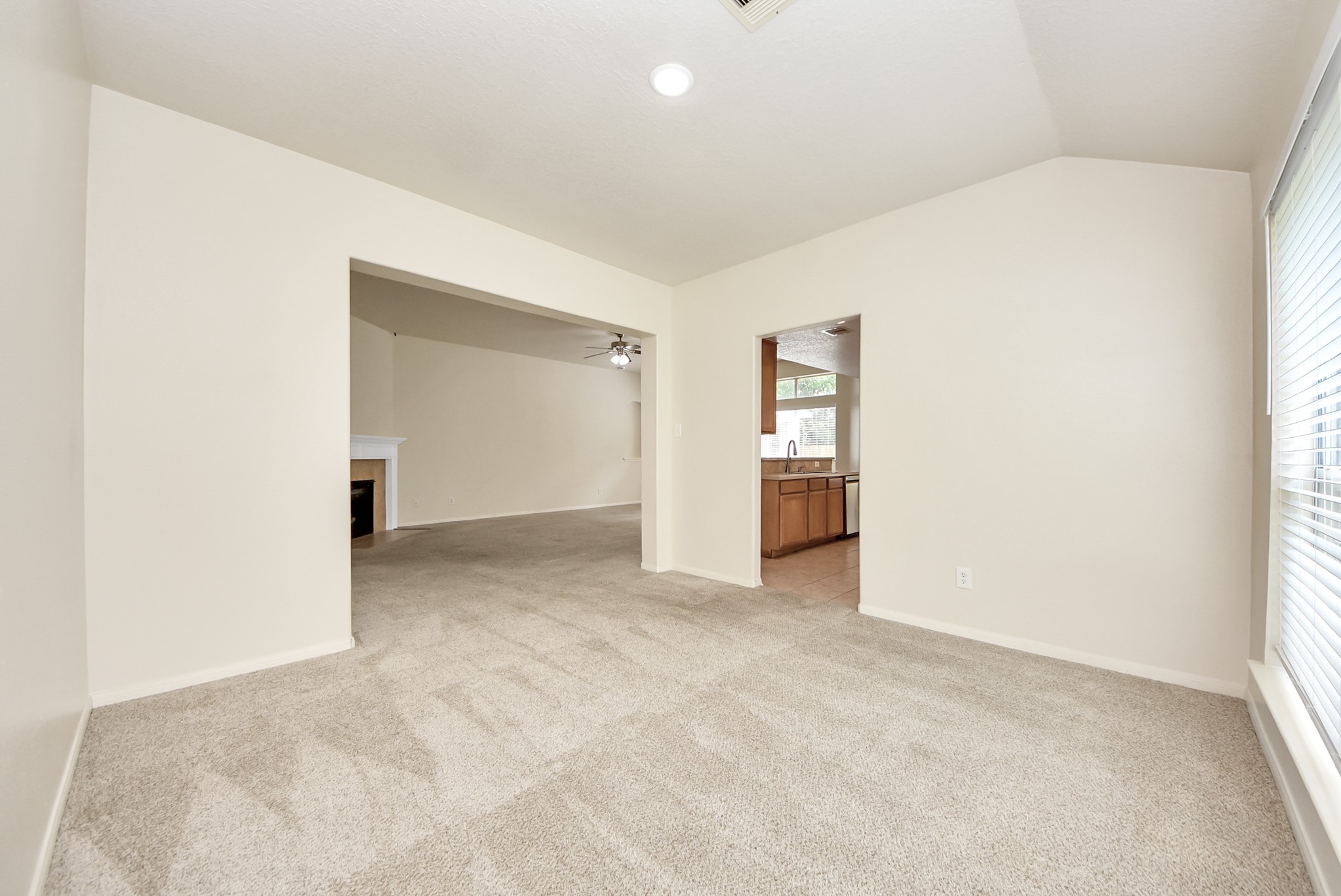 20810 Dappled Ridge Way Humble, TX 77338 - Photo 8 of 40