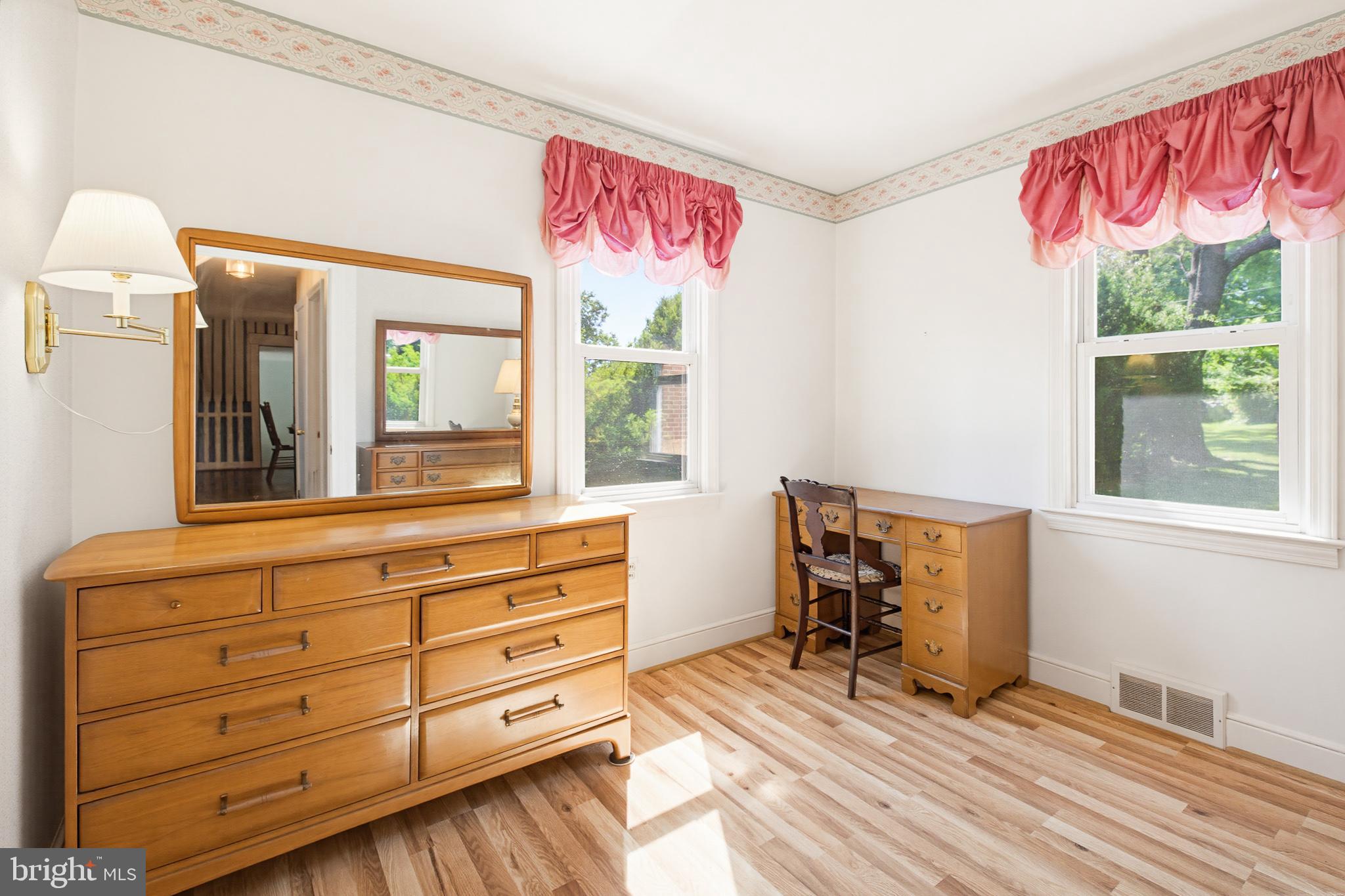 459 Waters Road York, PA 17403 - Photo 6 of 23