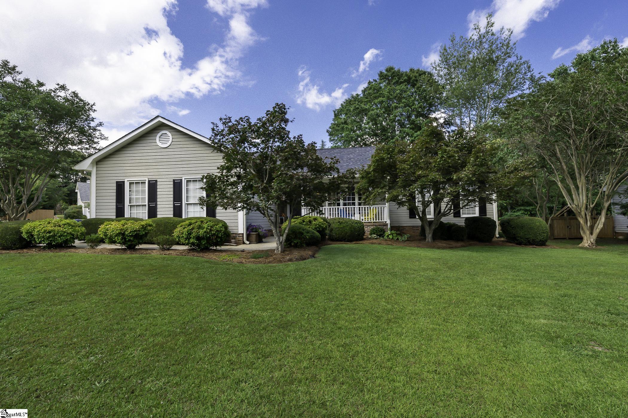 8 McBee Chapel Road Mauldin, SC 29662 - Photo 1 of 29 Gallery Image 1