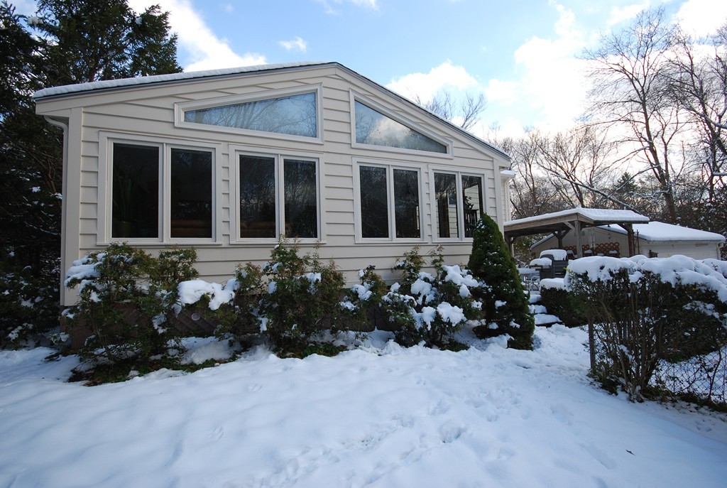 6 Knight Road Framingham, MA 01701 - Photo 2 of 29 Gallery Image 2