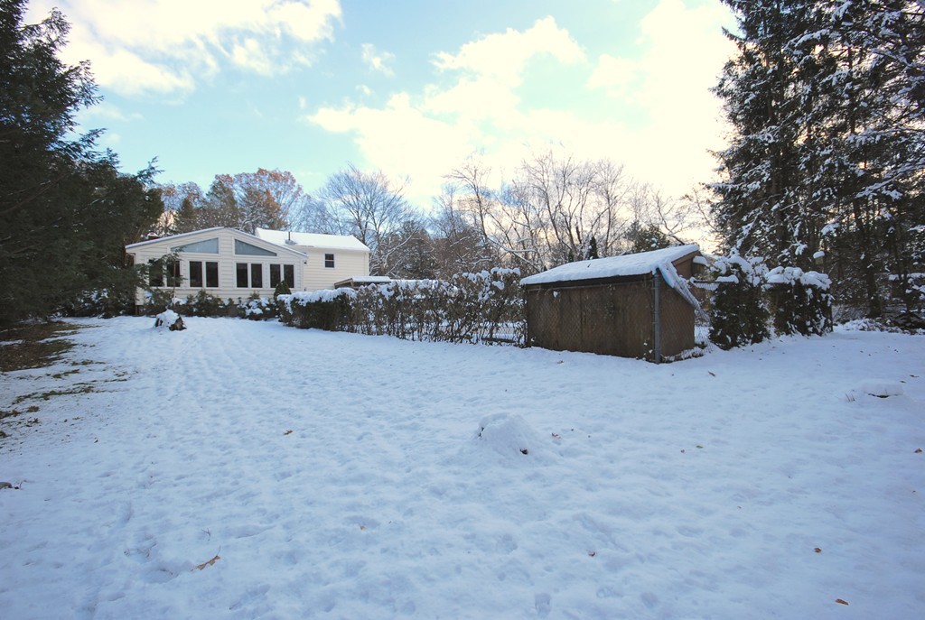 6 Knight Road Framingham, MA 01701 - Photo 3 of 29 Gallery Image 3