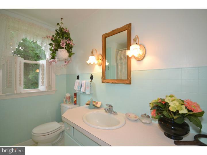 857 West Bristol Road Warminster, PA 18974 - Photo 8 of 16 Bathroom