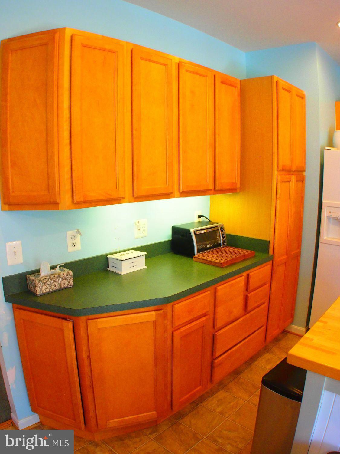 1311 Waterview Way Baltimore, MD 21221 - Photo 18 of 30 Kitchen