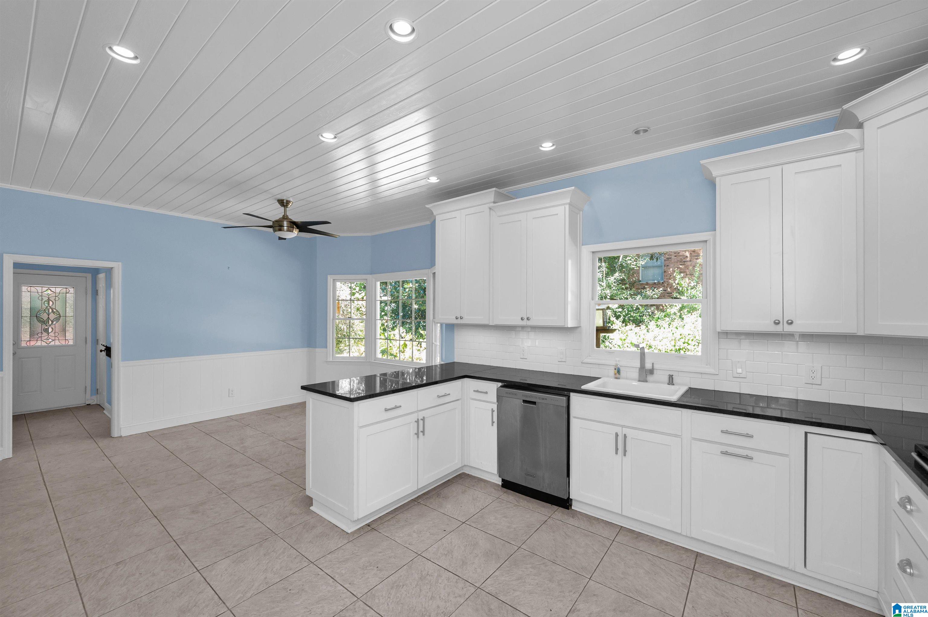 5004 Grand Rock Road Birmingham, AL 35223 - Photo 12 of 50