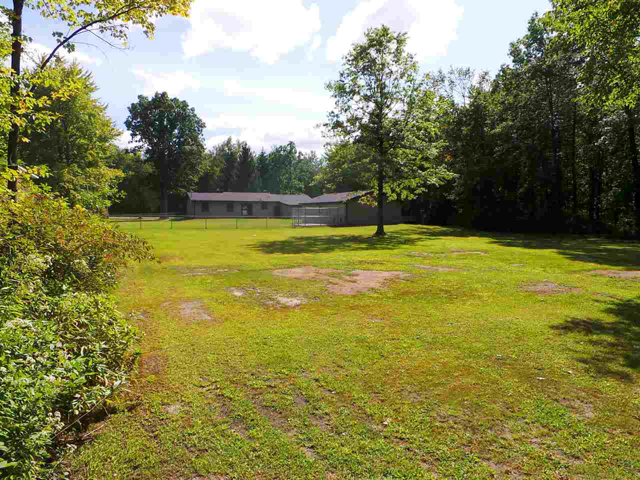 5512 Gary Road Chesaning, MI 48616 - Photo 4 of 23